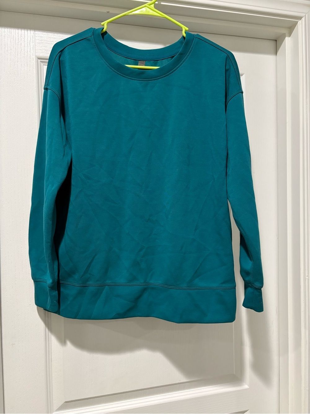 Mondetta Teal Crewneck Women's Sweater - Modern Everyday Pullover - size medium